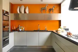 Обои к оранжевой кухне фото какие подойдут