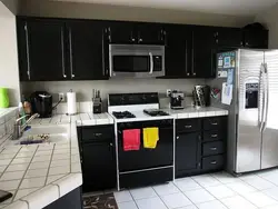 Black kitchen design options