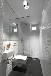 Design of a narrow bathtub combined with a toilet