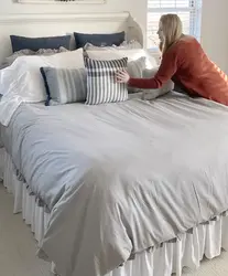 How to beautifully make a bed in a double bedroom photo