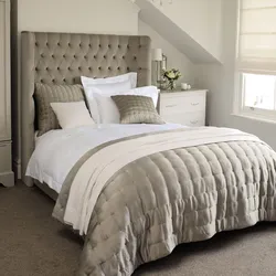 How to beautifully make a bed in a double bedroom photo