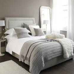 How to beautifully make a bed in a double bedroom photo