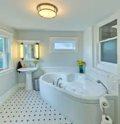 Simple Interior Bath Photo