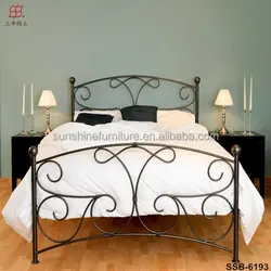 Bedroom design with metal black bed