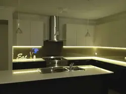 Кухни со светодиодной подсветкой фото