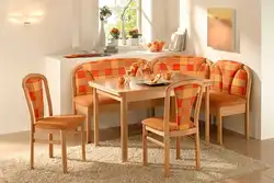 Дизайн стола на кухню со стульями фото
