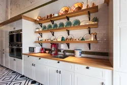 Kitchen design with open shelves and cabinets