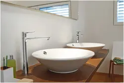 Один кран на ванну и раковину дизайн