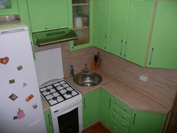 Khrushchev kitchen photo 6 meters with refrigerator