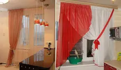 Шторы на кухню в современном стиле двухцветные фото окна