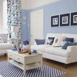 Интерьер квартиры с голубыми стенами