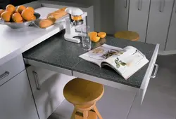 Кухня дызайн высоўны стол