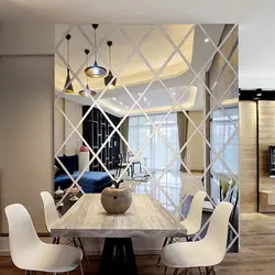 Mirrors in apartment interior design