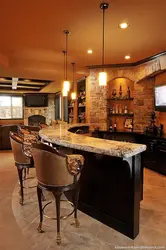 Photos of living rooms with bar counters