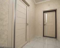 Есіктер Жеңіл Болса, Пәтердегі Дәліздегі Тұсқағаздар Фотосуреті