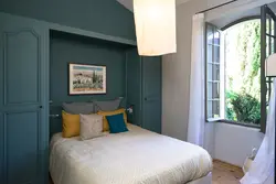 Mediterranean bedroom design