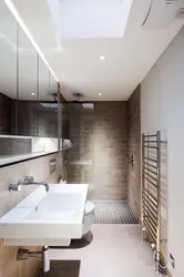 Narrow long bathtub photo