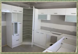 Угловой шкаф на кухне фото в интерьере