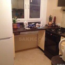 Kitchen design in Brezhnevka 5 sq m