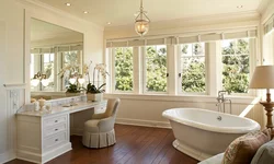 Ванной с двумя окнами фото