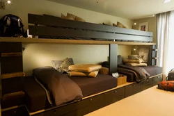 Room design for 2 beds