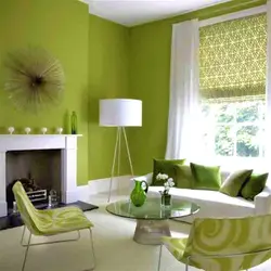 Зеленые стены в интерьере гостиной фото