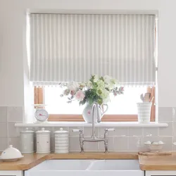 Types of blinds for the kitchen photo
