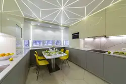 Нацяжныя столі для кухні дызайн з падсветкай фота ў інтэр'еры