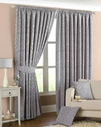 Curtains For Gray Wallpaper In The Living Room Photo