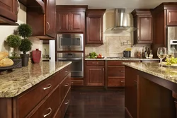 What color goes with brown in the kitchen interior photo