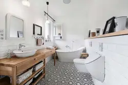 Скандынаўскі Дызайн Ваннага Пакоя З Туалетам