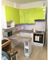 Design of a modern small-sized corner kitchen photo