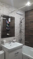 Combine a bathroom in Khrushchev design photo