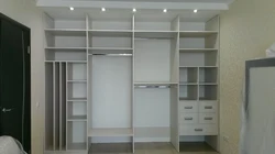 Options for built-in wardrobes photos