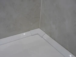 Плиткадан жасалған ваннаға арналған ірге фото