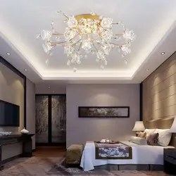 Потолок натяжной с лампочками в потолке в спальне фото