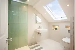 Дизайн ванной комнаты высокий потолок