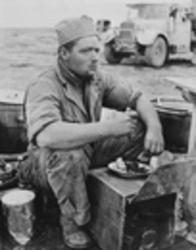 Photos of field kitchens during the war