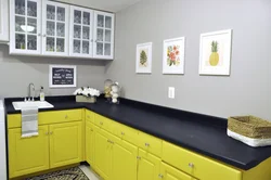 Painting a wooden kitchen photo