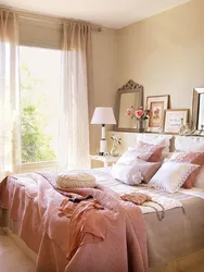 Спальня в бежево розовых тонах дизайн