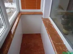 Уцяпленне балконаў і лоджый фота