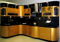 Интерьер кухни золото с черным