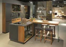 Kitchen design with breakfast bar and island
