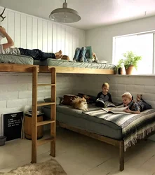 Üç uşaq üçün yataq otağı dizaynı