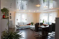 Натяжные глянцевые потолки в квартире фото