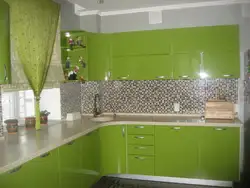 Combination of colors in the interior if the kitchen is light green