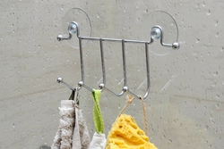 Where to hang a washcloth in the bathroom photo