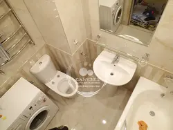 Сумешчаная ванная ў панэльным доме фота