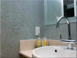 Bath design with liquid wallpaper