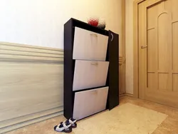 Koridorda ayaqqabı rafı modeli foto